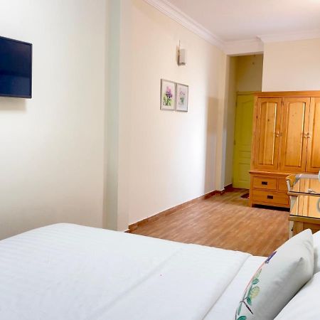 Cozy House 140 Hotel Ho Chi Minh City Exterior photo